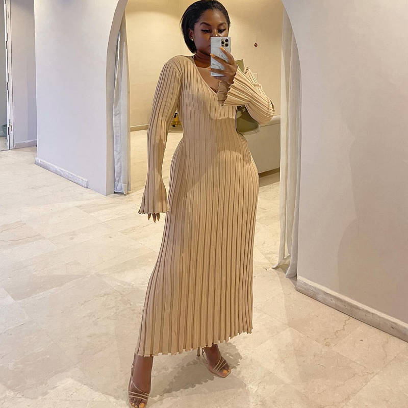 Autumn New Long-Sleeved Knit Midi Dress (Buy 2, Get Free Shipping)